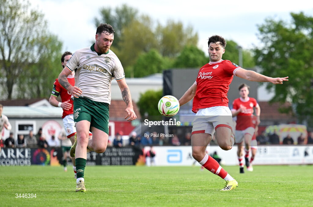 4 May 2026; Shane Blaney of Sligo Rovers clears the ball ahead of Ryan Edmondson of St Patrick's Athletic during the SSE Airtricity Men's Premier Division match between Sligo Rovers and St Patrick's Athletic at The Showgrounds in Sligo. Photo by Paul Phelan/Sportsfile