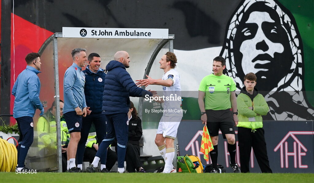 4 May 2026; Harry Wood of Shelbourne celebrates with manager Joey O'Brien after scoring his side's second goal during the SSE Airtricity Men's Premier Division match between Bohemians and Shelbourne at Dalymount Park in Dublin. Photo by Stephen McCarthy/Sportsfile