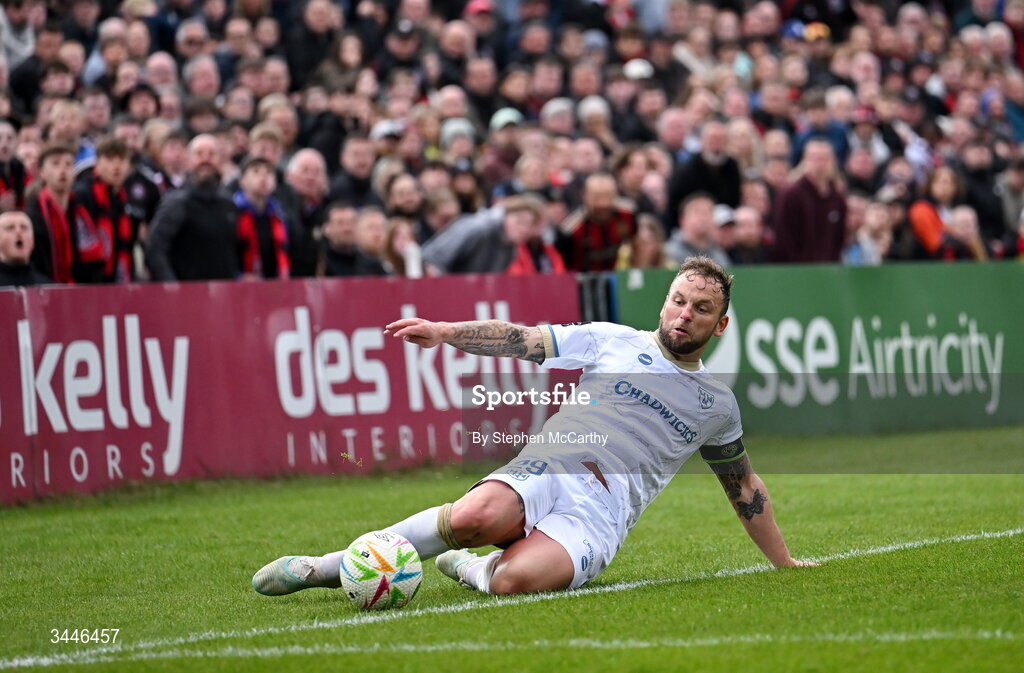 4 May 2026; Paddy Barrett of Shelbourne during the SSE Airtricity Men's Premier Division match between Bohemians and Shelbourne at Dalymount Park in Dublin. Photo by Stephen McCarthy/Sportsfile