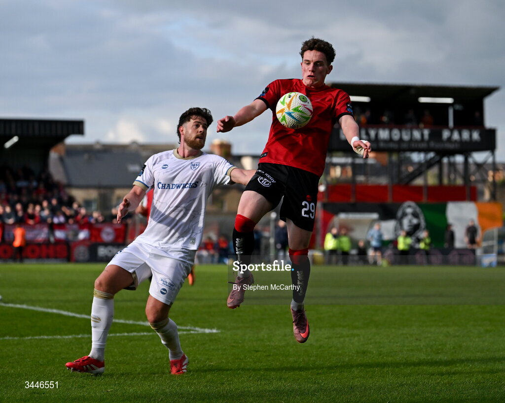 4 May 2026; Josh Harpur of Bohemians in action against Sam Bone of Shelbourne during the SSE Airtricity Men's Premier Division match between Bohemians and Shelbourne at Dalymount Park in Dublin. Photo by Stephen McCarthy/Sportsfile