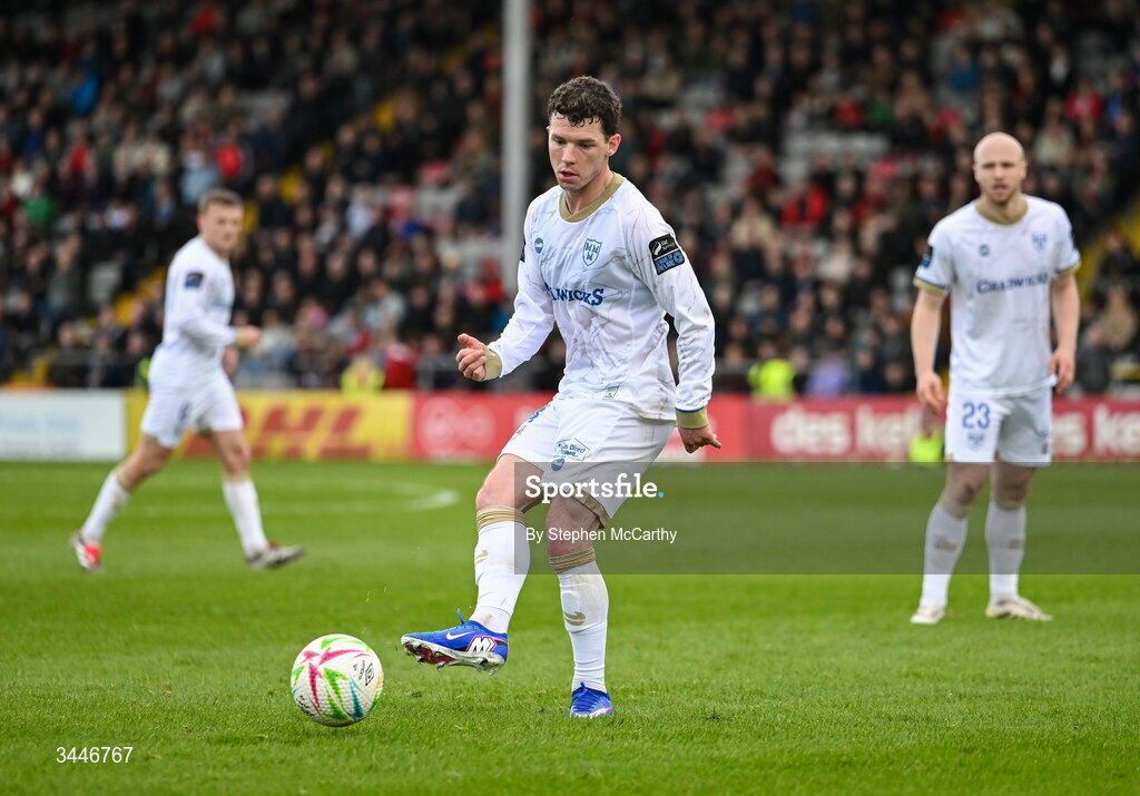 4 May 2026; Ali Coote of Shelbourne during the SSE Airtricity Men's Premier Division match between Bohemians and Shelbourne at Dalymount Park in Dublin. Photo by Stephen McCarthy/Sportsfile