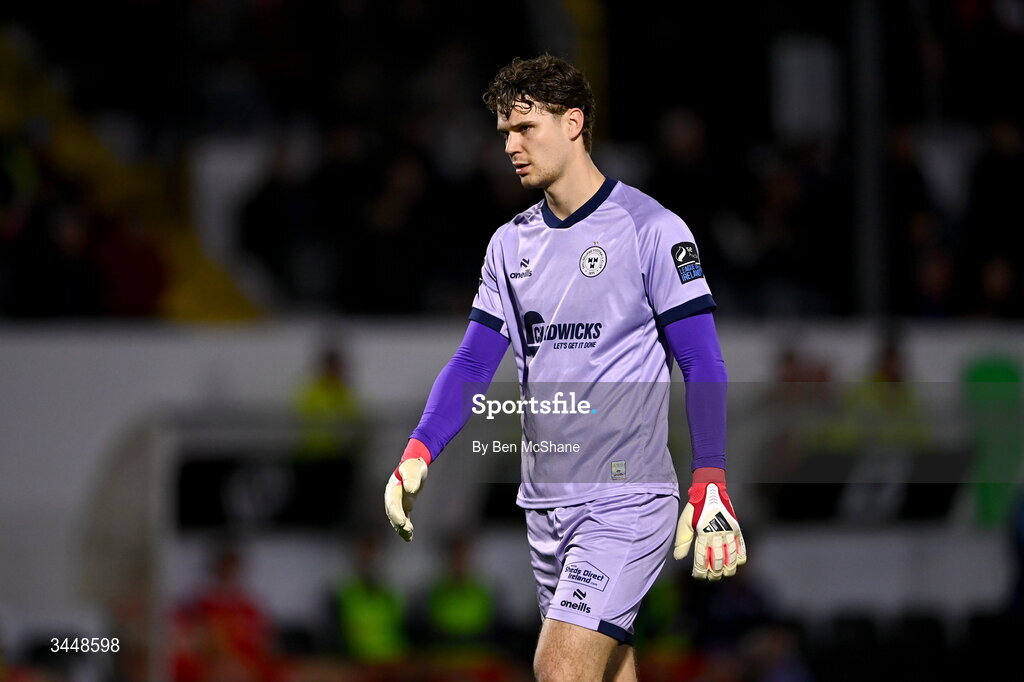 1 May 2026; Shelbourne goalkeeper Wessel Speel during the SSE Airtricity Men's Premier Division match between Dundalk and Shelbourne at Oriel Park in Dundalk, Louth. Photo by Ben McShane/Sportsfile