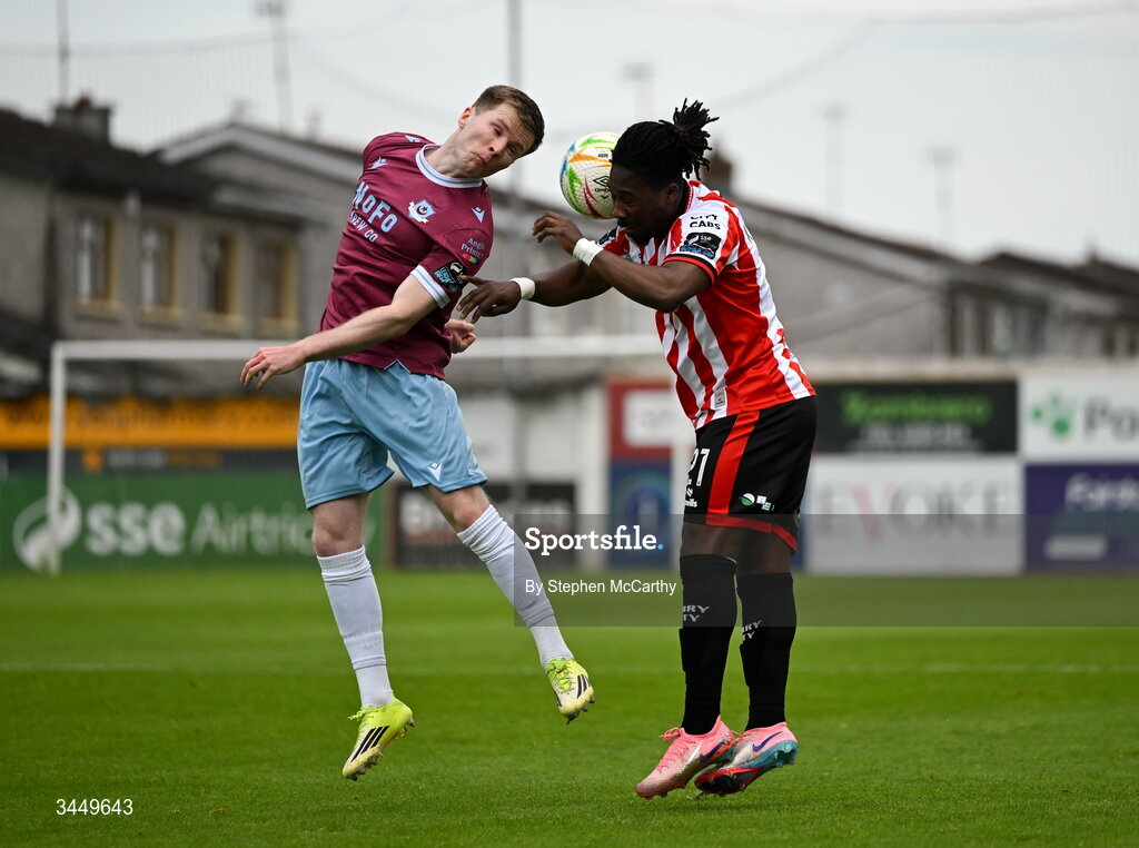 8 May 2026; Conor Kane of Drogheda United in action against Kevin dos Santos of Derry City during the SSE Airtricity Men’s Premier Division match between Drogheda United and Derry City at Sullivan & Lambe Park in Drogheda, Louth. Photo by Stephen McCarthy/Sportsfile