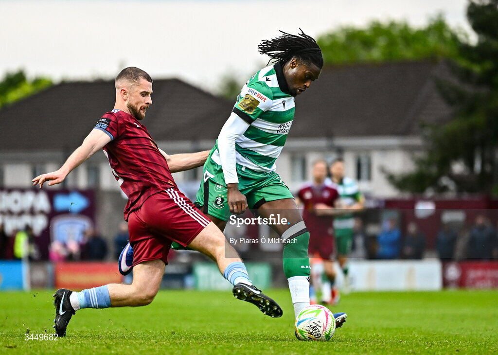 8 May 2026; Tunmise Sobowale of Shamrock Rovers in action against Aaron Bolger of Galway United during the SSE Airtricity Men’s Premier Division match between Galway United and Shamrock Rovers at Eamonn Deacy Park in Galway. Photo by Piaras Ó Mídheach/Sportsfile