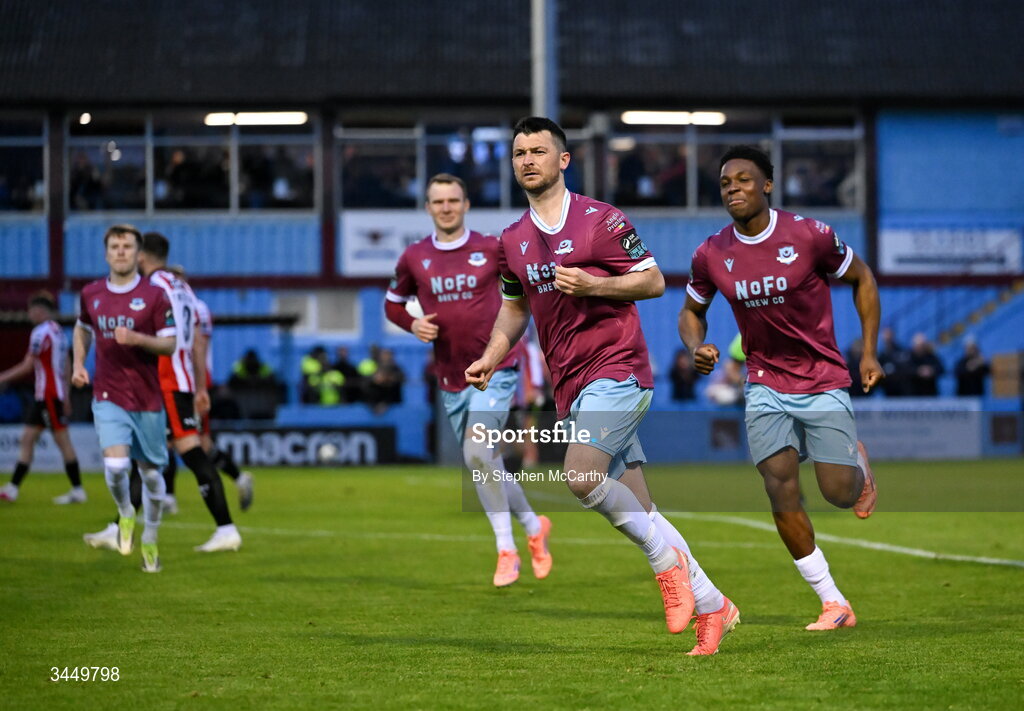 8 May 2026; Ryan Brennan of Drogheda United celebrates after scoring his side's first goal during the SSE Airtricity Men’s Premier Division match between Drogheda United and Derry City at Sullivan & Lambe Park in Drogheda, Louth. Photo by Stephen McCarthy/Sportsfile