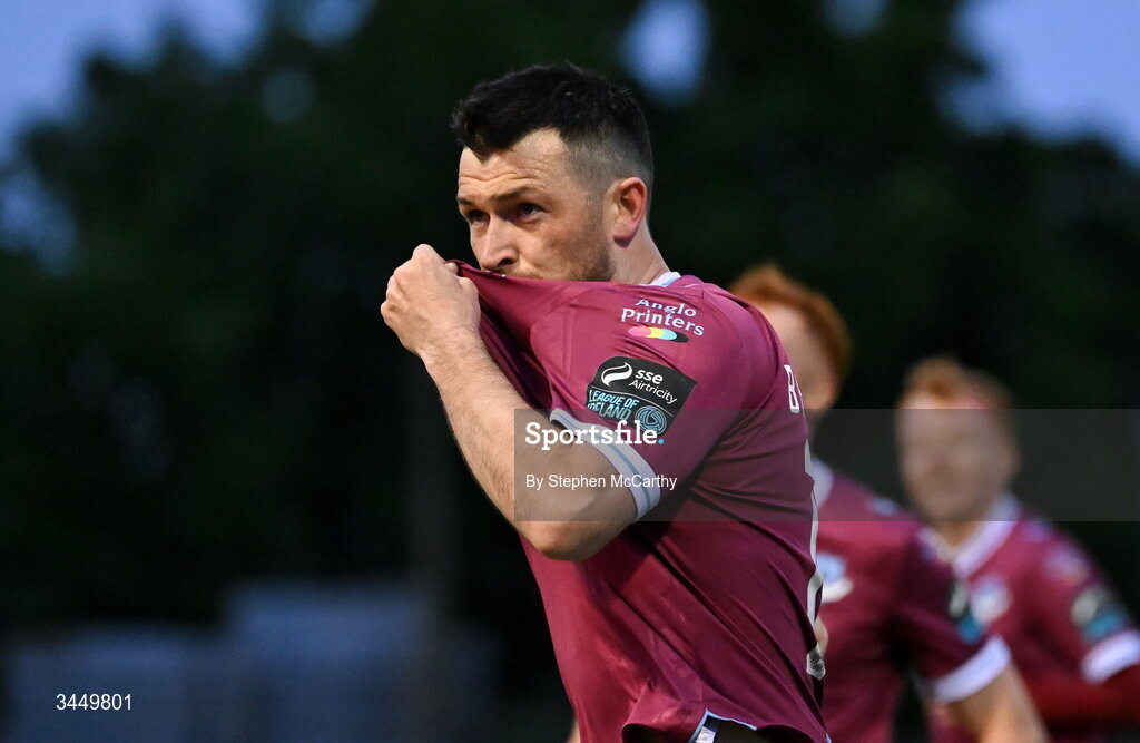 8 May 2026; Ryan Brennan of Drogheda United celebrates after scoring his side's first goal during the SSE Airtricity Men’s Premier Division match between Drogheda United and Derry City at Sullivan & Lambe Park in Drogheda, Louth. Photo by Stephen McCarthy/Sportsfile
