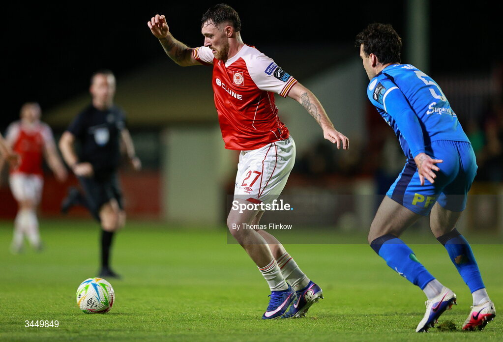 8 May 2026; Ryan Edmondson of St Patrick's Athletic in action against John Mahon of Waterford during the SSE Airtricity Men’s Premier Division match between St Patrick's Athletic and Waterford at Richmond Park in Dublin. Photo by Thomas Flinkow/Sportsfile