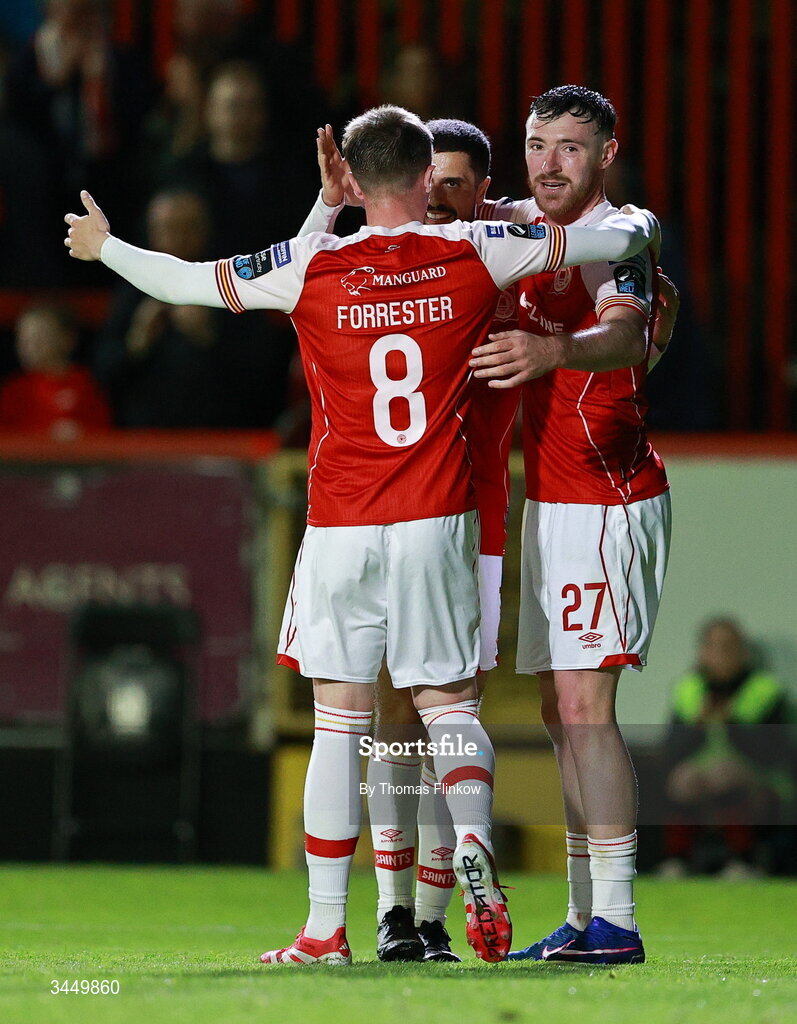 8 May 2026; Ryan Edmondson of St Patrick's Athletic, 27, celebrates  with teammates after scoring his side's fourth goal during the SSE Airtricity Men’s Premier Division match between St Patrick's Athletic and Waterford at Richmond Park in Dublin. Photo by Thomas Flinkow/Sportsfile