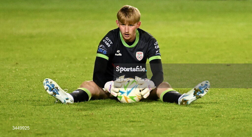 8 May 2026; A dejected Derry City goalkeeper Eddie Beach after his side's defeat in the SSE Airtricity Men’s Premier Division match between Drogheda United and Derry City at Sullivan & Lambe Park in Drogheda, Louth. Photo by Stephen McCarthy/Sportsfile