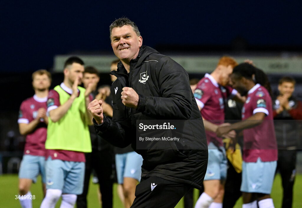 8 May 2026; Drogheda United manager Kevin Doherty celebrates after the SSE Airtricity Men’s Premier Division match between Drogheda United and Derry City at Sullivan & Lambe Park in Drogheda, Louth. Photo by Stephen McCarthy/Sportsfile