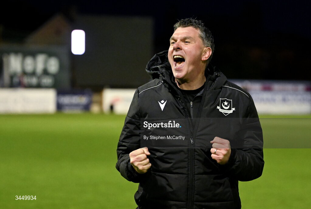 8 May 2026; Drogheda United manager Kevin Doherty celebrates after the SSE Airtricity Men’s Premier Division match between Drogheda United and Derry City at Sullivan & Lambe Park in Drogheda, Louth. Photo by Stephen McCarthy/Sportsfile