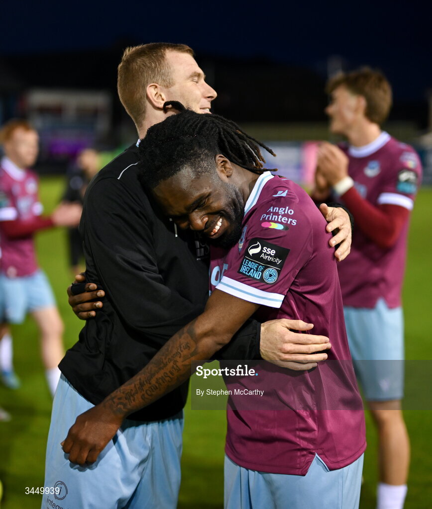 8 May 2026; Thomas Oluwa, right, and Mark Doyle of Drogheda United celebrate after the SSE Airtricity Men’s Premier Division match between Drogheda United and Derry City at Sullivan & Lambe Park in Drogheda, Louth. Photo by Stephen McCarthy/Sportsfile