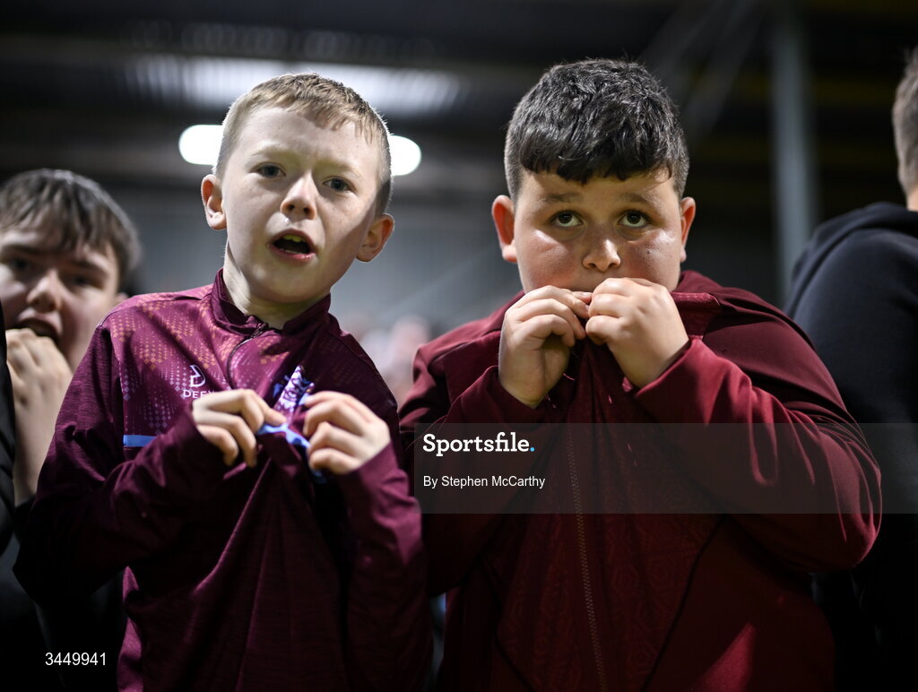 8 May 2026; Drogheda United supporters celebrate after the SSE Airtricity Men’s Premier Division match between Drogheda United and Derry City at Sullivan & Lambe Park in Drogheda, Louth. Photo by Stephen McCarthy/Sportsfile