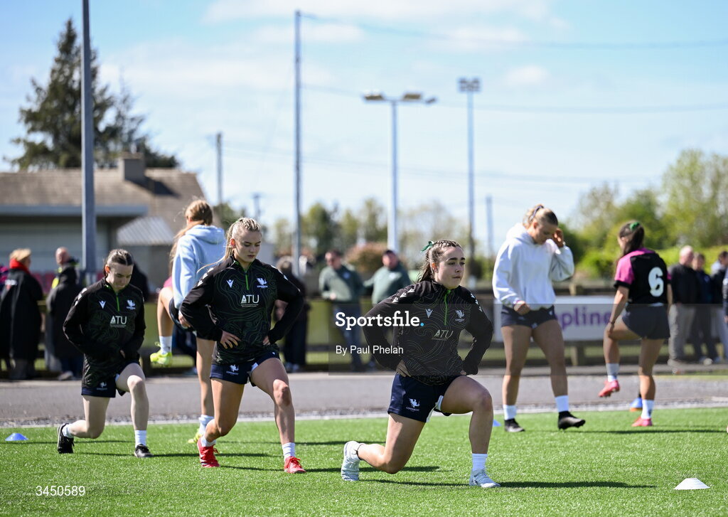 9 May 2026; Connacht 1 warm up during the IRFU U18 Girls 7s Interprovincial Series at Mullingar RFC in Westmeath. Photo by Paul Phelan/Sportsfile