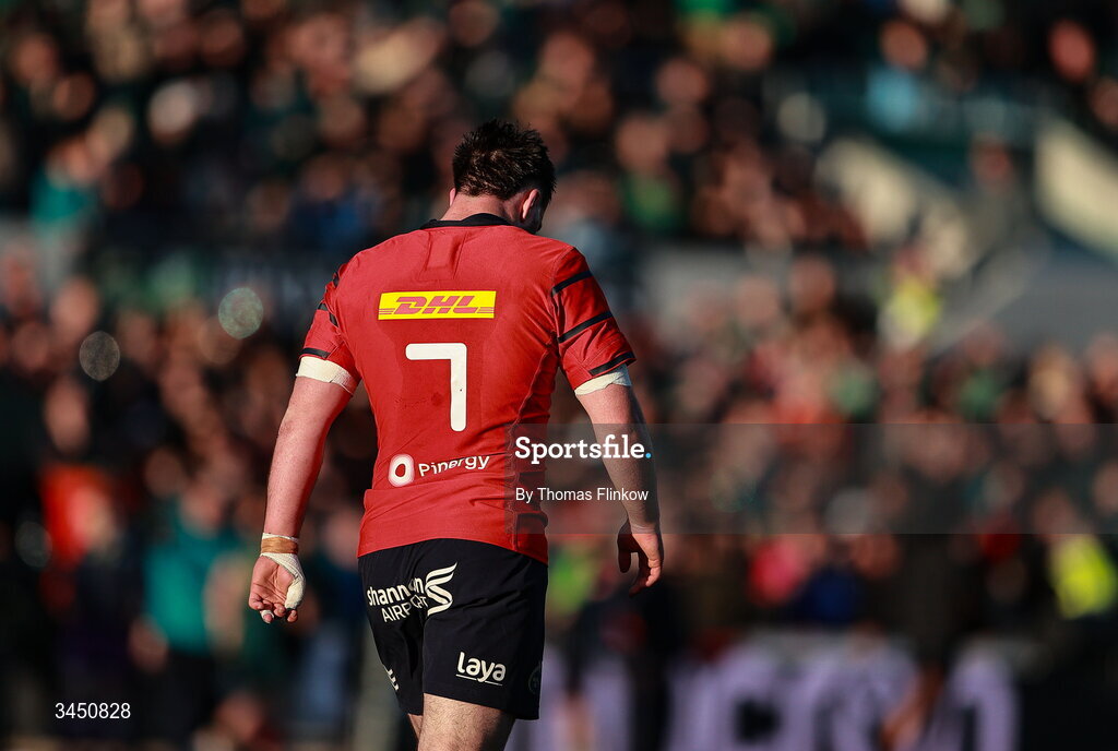 9 May 2026; John Hodnett of Munster reacts to Shayne Bolton of Connacht scoring his side's second try during the United Rugby Championship match between Connacht and Munster at Dexcom Stadium in Galway. Photo by Thomas Flinkow/Sportsfile