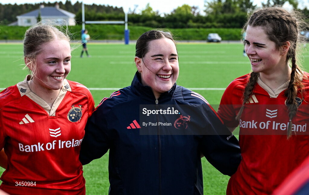 9 May 2026; The Munster 2 team huddle during the IRFU U18 Girls 7s Interprovincial Series at Mullingar RFC in Westmeath. Photo by Paul Phelan/Sportsfile