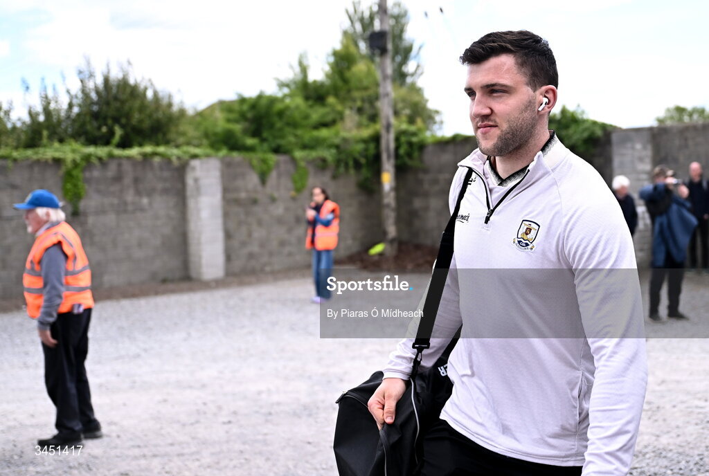 10 May 2026; Damien Comer of Galway arrives for the Connacht GAA Football Senior Championship final match between Roscommon and Galway at King & Moffatt Dr Hyde Park in Roscommon. Photo by Piaras Ó Mídheach/Sportsfile
