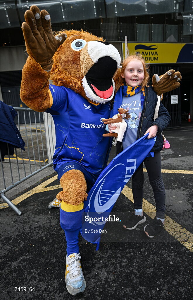 16 May 2026; Leinster mascot Leo the Lion with supporters before the United Rugby Championship match between Leinster and Ospreys at the Aviva Stadium in Dublin. Photo by Seb Daly/Sportsfile