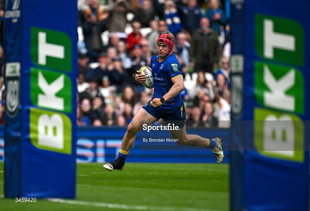 16 May 2026; Josh van der Flier of Leinster scores his side's third try during the United Rugby Championship match between Leinster and Ospreys at the Aviva Stadium in Dublin. Photo by Brendan Moran/Sportsfile