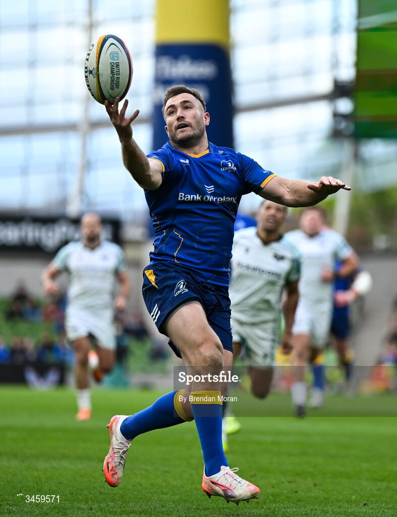 16 May 2026; Jordan Larmour of Leinster gathers possession on the way to scoring his side's sixth try during the United Rugby Championship match between Leinster and Ospreys at the Aviva Stadium in Dublin. Photo by Brendan Moran/Sportsfile