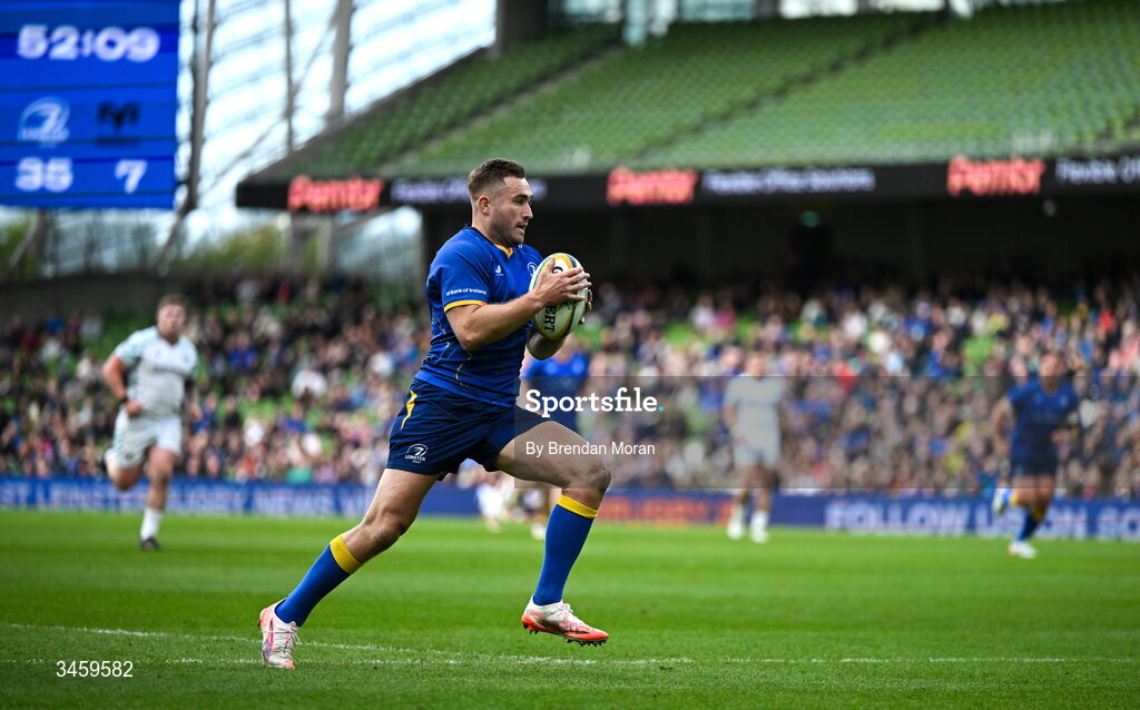 16 May 2026; Jordan Larmour of Leinster gathers possession on the way to scoring his side's sixth try during the United Rugby Championship match between Leinster and Ospreys at the Aviva Stadium in Dublin. Photo by Brendan Moran/Sportsfile