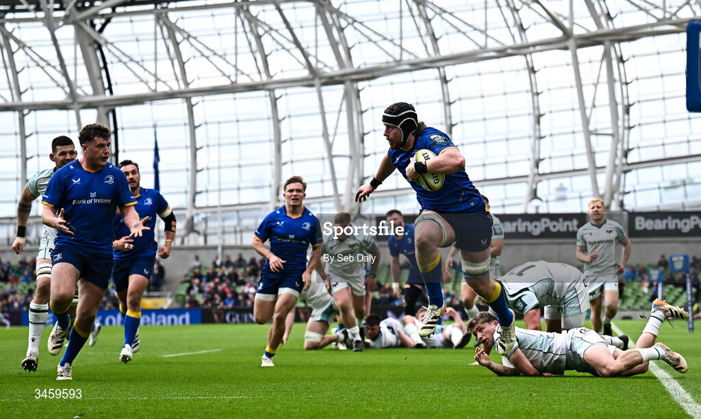 16 May 2026; Joe McCarthy of Leinster on his way to scoring his side's seventh try during the United Rugby Championship match between Leinster and Ospreys at the Aviva Stadium in Dublin. Photo by Seb Daly/Sportsfile