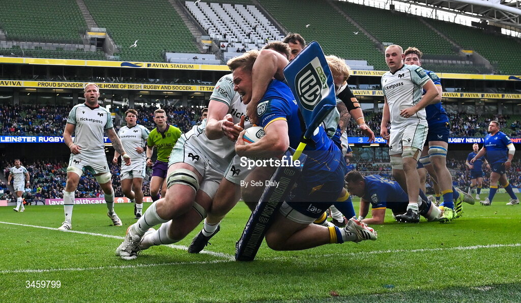 16 May 2026; Fintan Gunne of Leinster is tackled by Iestyn Hopkins of Ospreys during the United Rugby Championship match between Leinster and Ospreys at the Aviva Stadium in Dublin. Photo by Seb Daly/Sportsfile