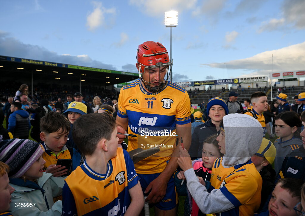 16 May 2026; Peter Duggan of Clare with supporters after the Munster GAA Senior Hurling Championship Round 4 match between Tipperary and Clare at FBD Semple Stadium in Thurles, Tipperary. Photo by Ray McManus/Sportsfile