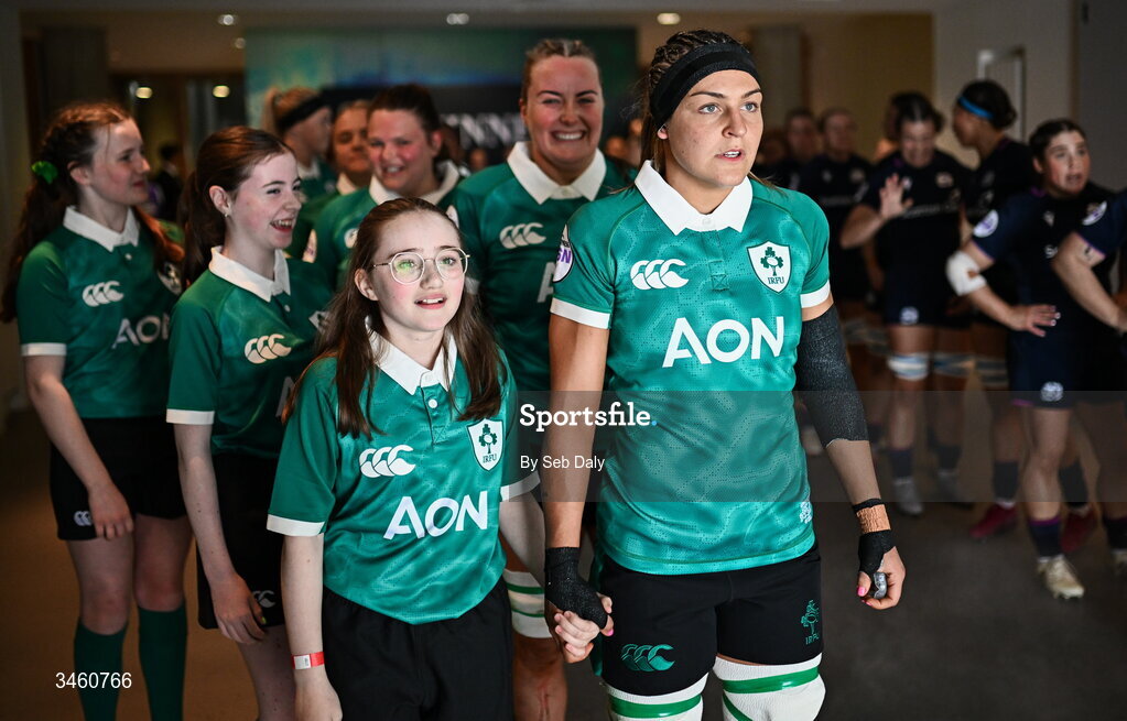 17 May 2026; Ireland captain Erin King prepares to lead her side out for the Women's 6 Nations Rugby Championship match between Ireland and Scotland at the Aviva Stadium in Dublin. Photo by Seb Daly/Sportsfile