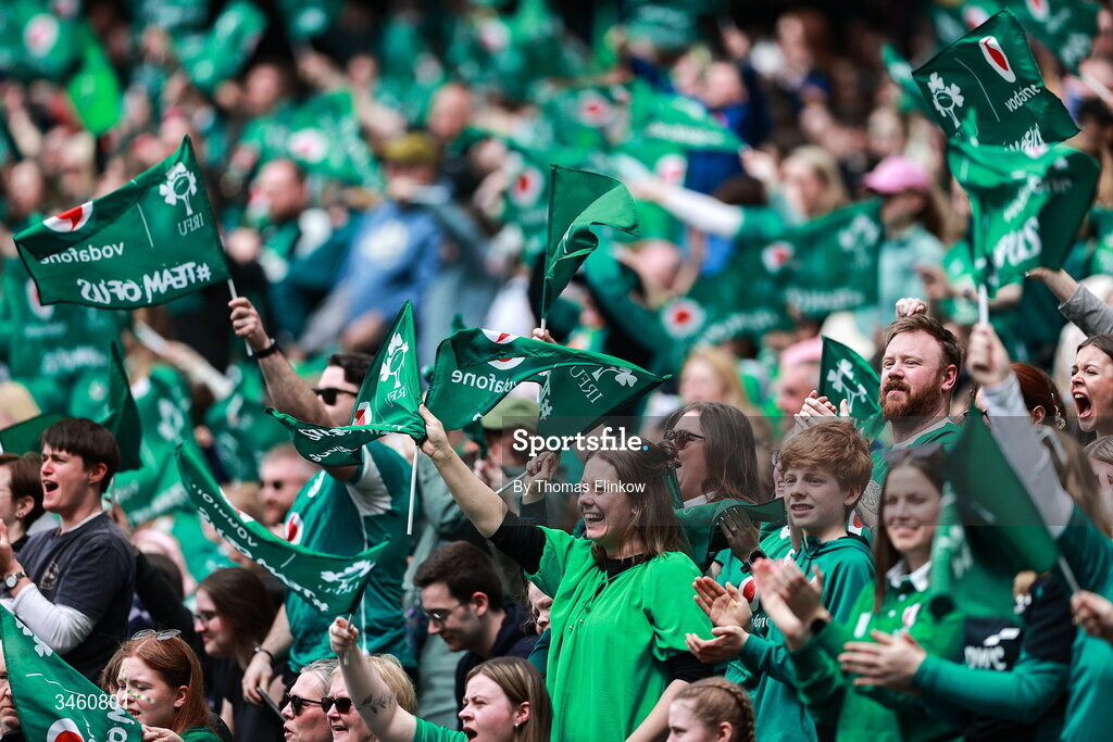 17 May 2026; Ireland supporters celebrate their side's first try during the Women's 6 Nations Rugby Championship match between Ireland and Scotland at the Aviva Stadium in Dublin. Photo by Thomas Flinkow/Sportsfile