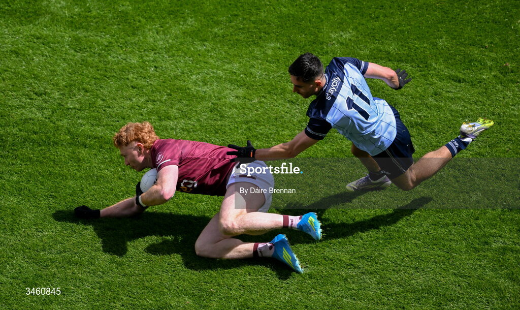 17 May 2026; Ronan Wallace of Westmeath in action against Niall Scully of Dublin during the Leinster GAA Football Senior Championship final match between Dublin and Westmeath at Croke Park in Dublin. Photo by Daire Brennan/Sportsfile