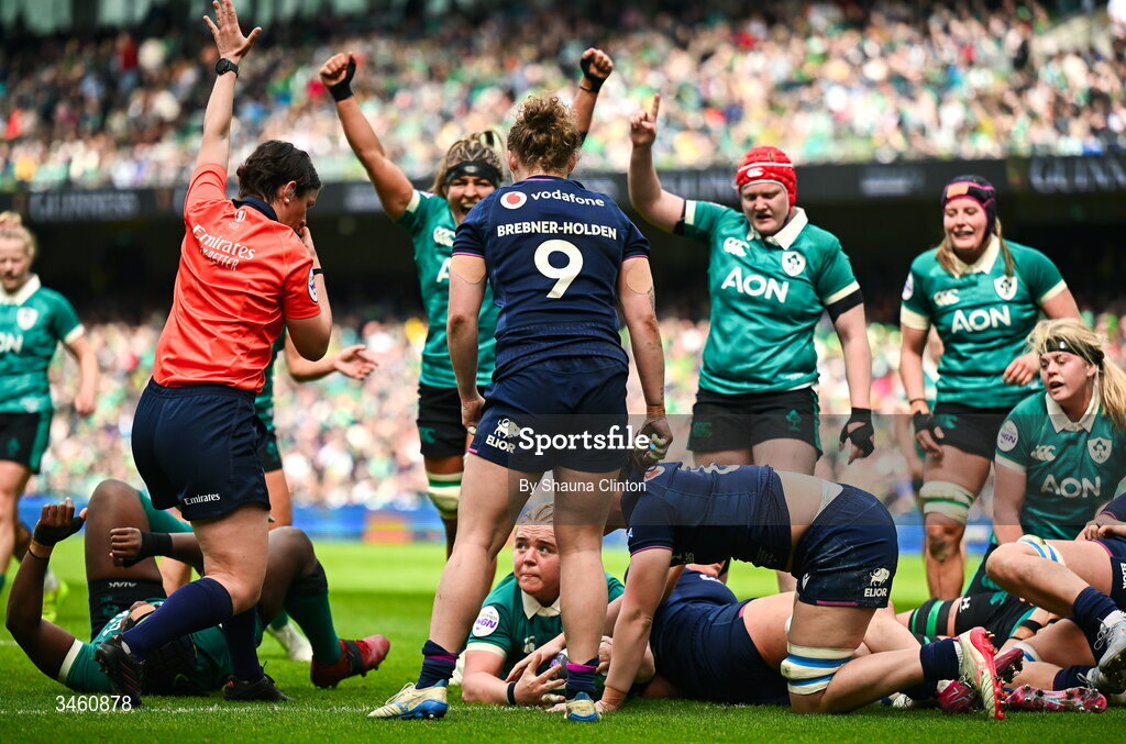 17 May 2026; Cliodhna Moloney MacDonald of Ireland scores her side's fifth try, which is subsequently disallowed, during the Women's 6 Nations Rugby Championship match between Ireland and Scotland at the Aviva Stadium in Dublin. Photo by Shauna Clinton/Sportsfile