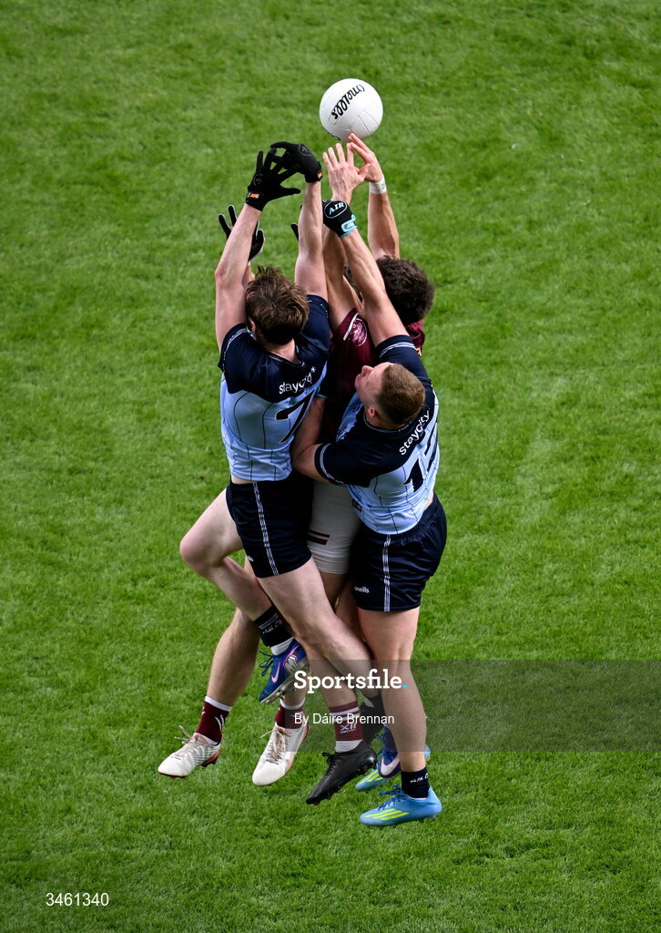 17 May 2026; Eoin Kennedy, left, and Ciarán Kilkenny of Dublin in action against Brian Cooney and Shane Ormsby during the Leinster GAA Football Senior Championship final match between Dublin and Westmeath at Croke Park in Dublin. Photo by Daire Brennan/Sportsfile
