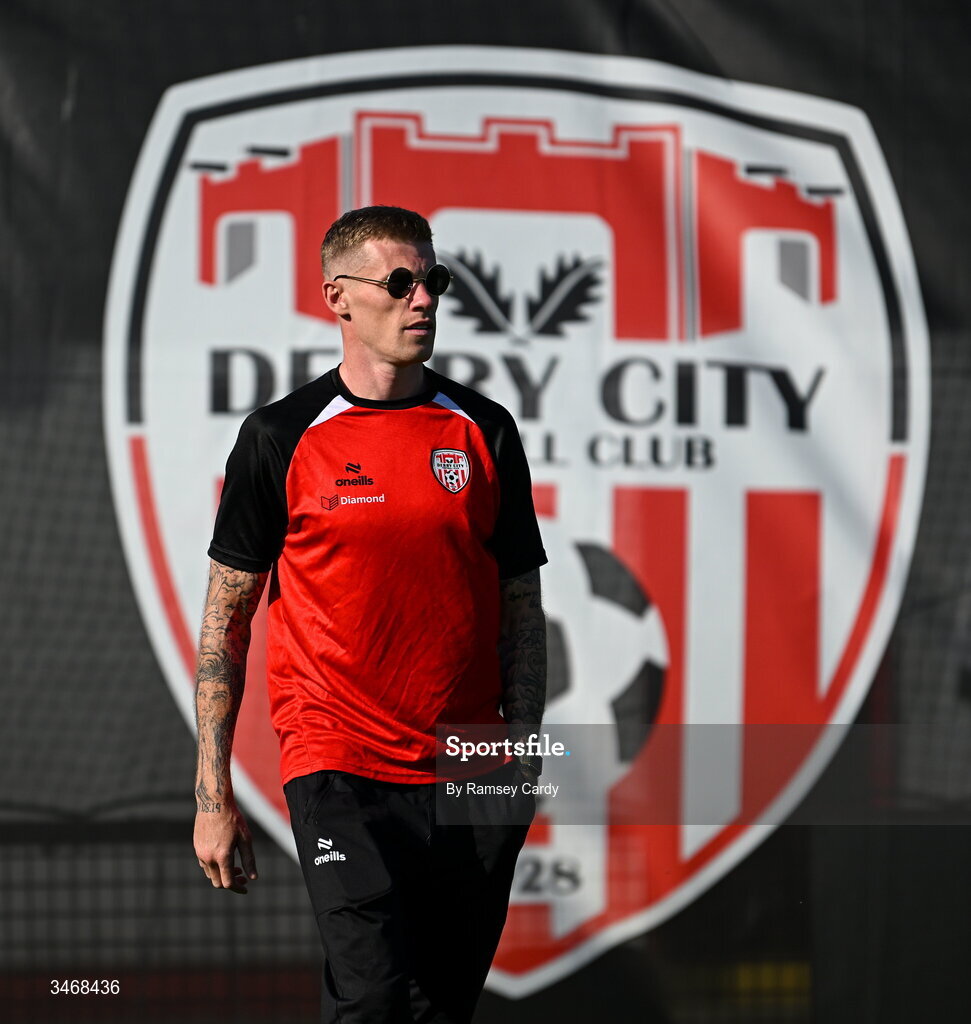 25 May 2026; James McClean of Derry City before the SSE Airtricity Men’s Premier Division match between Derry City and Shelbourne at Find Insurance Celtic Park in Derry. Photo by Ramsey Cardy/Sportsfile