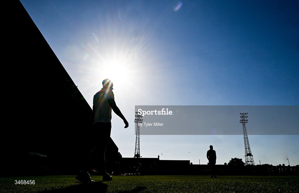 25 May 2026; Graham Burke of Shamrock Rovers inpects the pitch before the SSE Airtricity Men’s Premier Division match between Bohemians and Shamrock Rovers at Dalymount Park in Dublin. Photo by Tyler Miller/Sportsfile