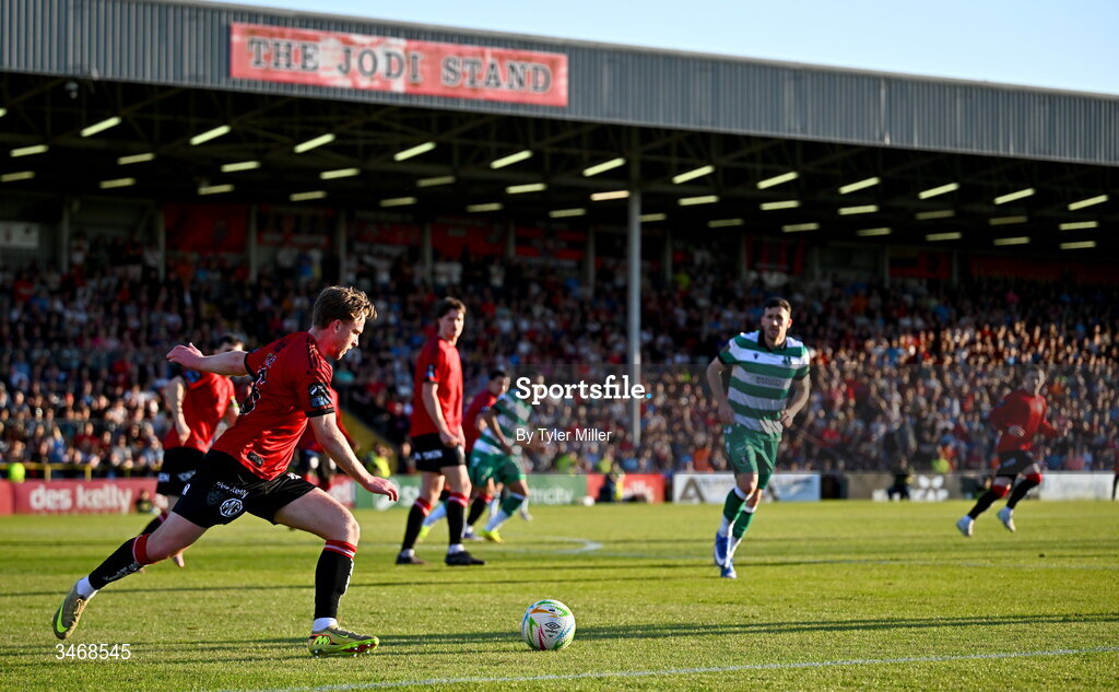 25 May 2026; Darragh Power of Bohemians during the SSE Airtricity Men’s Premier Division match between Bohemians and Shamrock Rovers at Dalymount Park in Dublin. Photo by Tyler Miller/Sportsfile