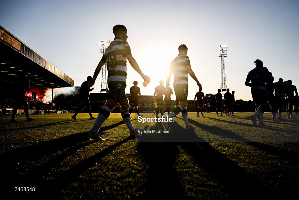 25 May 2026; Shamrock Rovers players, including Jack Byrne, left, and Matt Healy, make their way on to the pitch before the SSE Airtricity Men’s Premier Division match between Bohemians and Shamrock Rovers at Dalymount Park in Dublin. Photo by Ben McShane/Sportsfile