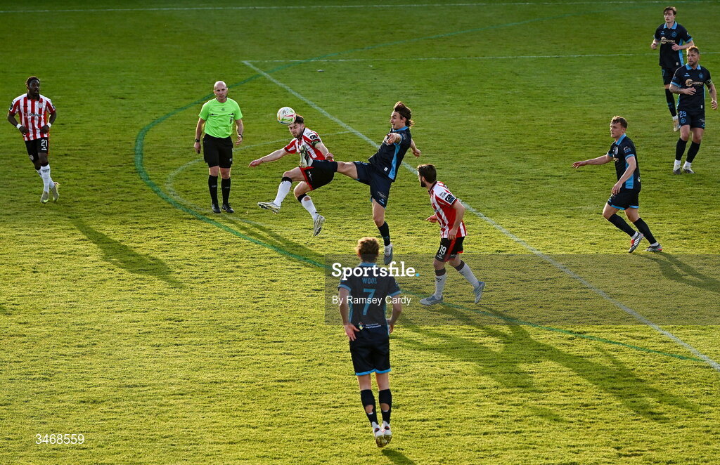 25 May 2026; Adam O'Reilly of Derry City in action against Sean Boyd of Shelbourne during the SSE Airtricity Men’s Premier Division match between Derry City and Shelbourne at Find Insurance Celtic Park in Derry. Photo by Ramsey Cardy/Sportsfile