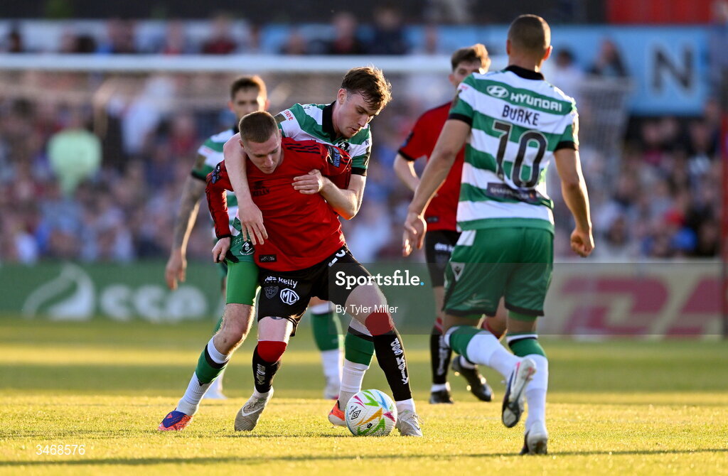 25 May 2026; Ross Tierney of Bohemians in action against Matt Healy of Shamrock Rovers during the SSE Airtricity Men’s Premier Division match between Bohemians and Shamrock Rovers at Dalymount Park in Dublin. Photo by Tyler Miller/Sportsfile