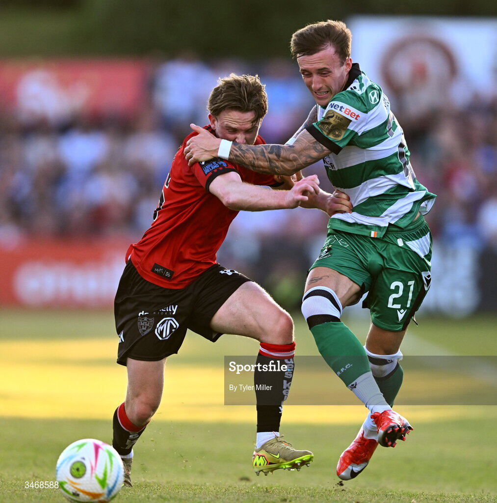 25 May 2026; Danny Grant of Shamrock Rovers in action against Darragh Power of Bohemians during the SSE Airtricity Men’s Premier Division match between Bohemians and Shamrock Rovers at Dalymount Park in Dublin. Photo by Tyler Miller/Sportsfile