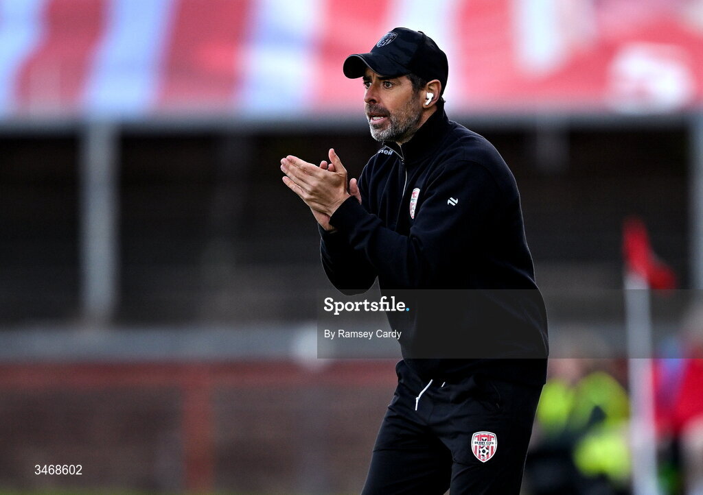 25 May 2026; Derry City manager Tiernan Lynch during the SSE Airtricity Men’s Premier Division match between Derry City and Shelbourne at Find Insurance Celtic Park in Derry. Photo by Ramsey Cardy/Sportsfile