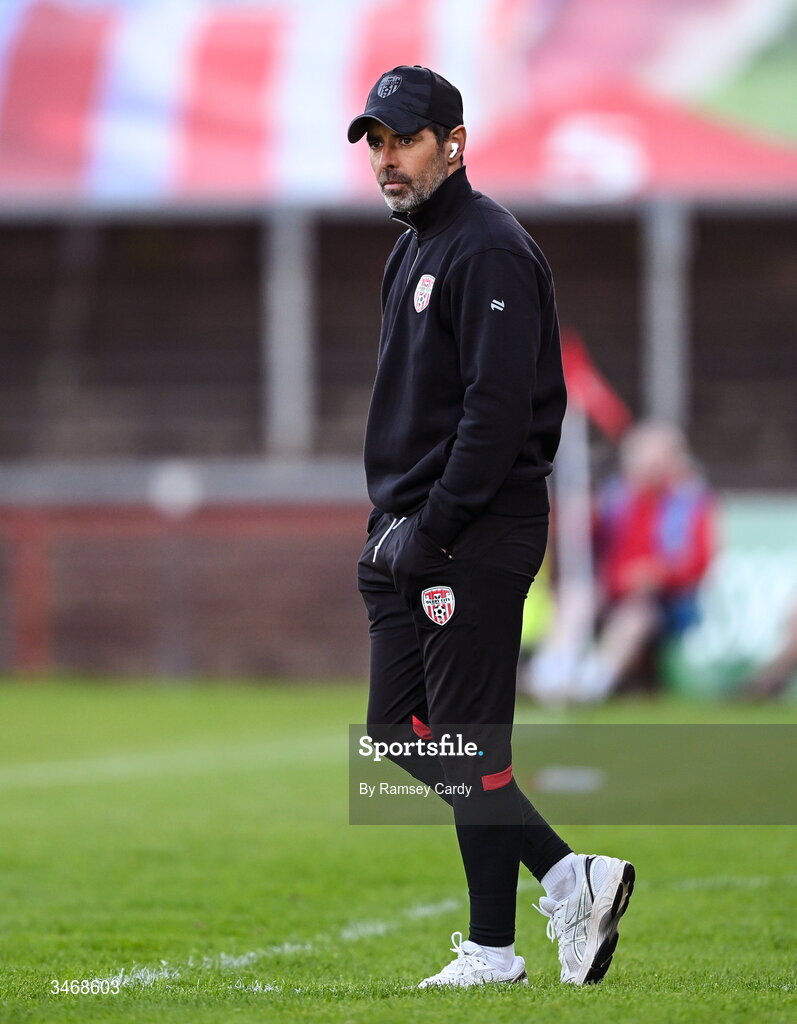 25 May 2026; Derry City manager Tiernan Lynch during the SSE Airtricity Men’s Premier Division match between Derry City and Shelbourne at Find Insurance Celtic Park in Derry. Photo by Ramsey Cardy/Sportsfile