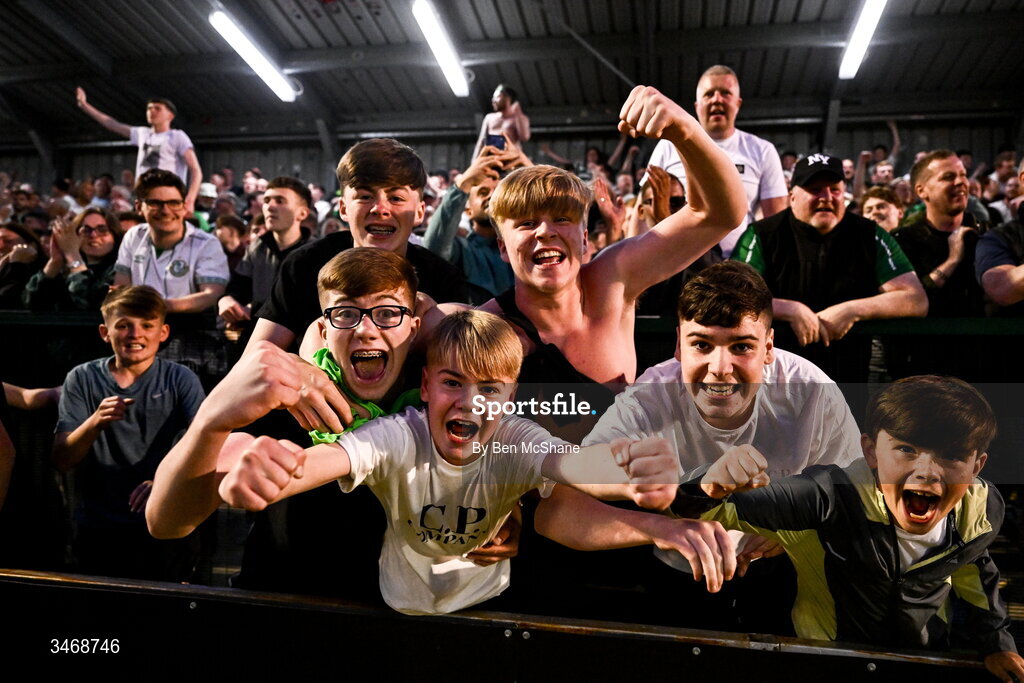 25 May 2026; Shamrock Rovers supporters celebrate after the SSE Airtricity Men’s Premier Division match between Bohemians and Shamrock Rovers at Dalymount Park in Dublin. Photo by Ben McShane/Sportsfile