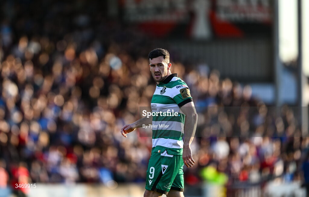 25 May 2026; Aaron Greene of Shamrock Rovers during the SSE Airtricity Men’s Premier Division match between Bohemians and Shamrock Rovers at Dalymount Park in Dublin. Photo by Tyler Miller/Sportsfile