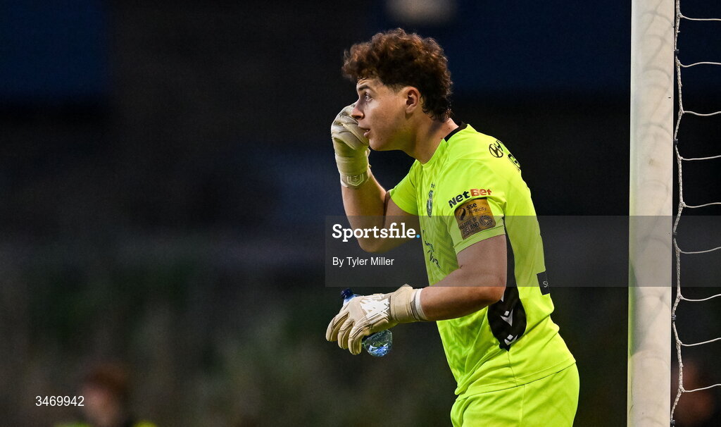 25 May 2026; Shamrock Rovers goalkeeper Ed McGinty during the SSE Airtricity Men’s Premier Division match between Bohemians and Shamrock Rovers at Dalymount Park in Dublin. Photo by Tyler Miller/Sportsfile