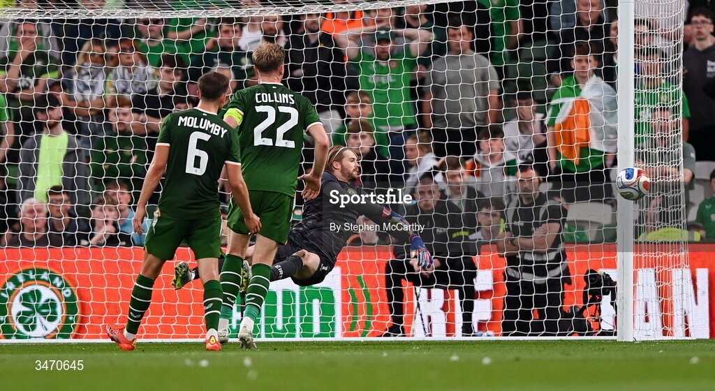 28 May 2026; Republic of Ireland goalkeeper Caoimhin Kelleher makes a save during the international friendly match between Republic of Ireland and Qatar at the Aviva Stadium in Dublin. Photo by Stephen McCarthy/Sportsfile