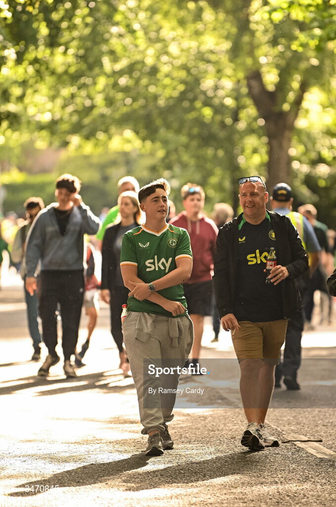 28 May 2026; Republic of Ireland supporters before the international friendly match between Republic of Ireland and Qatar at the Aviva Stadium in Dublin. Photo by Ramsey Cardy/Sportsfile