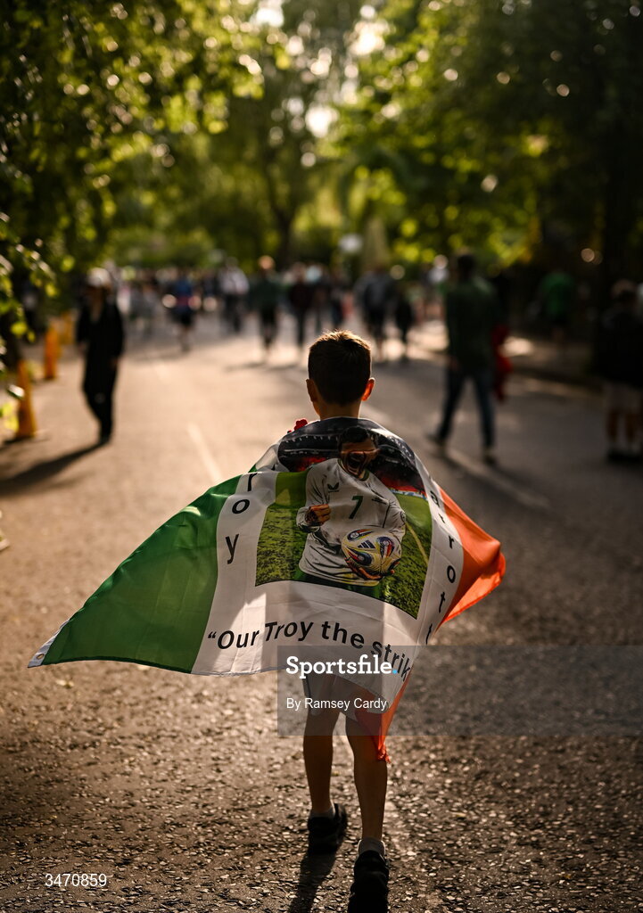28 May 2026; Republic of Ireland supporters before the international friendly match between Republic of Ireland and Qatar at the Aviva Stadium in Dublin. Photo by Ramsey Cardy/Sportsfile