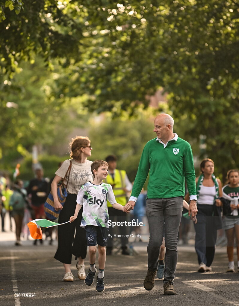 28 May 2026; Republic of Ireland supporters before the international friendly match between Republic of Ireland and Qatar at the Aviva Stadium in Dublin. Photo by Ramsey Cardy/Sportsfile