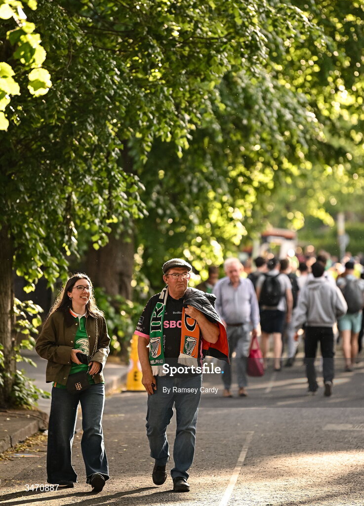 28 May 2026; Republic of Ireland supporters before the international friendly match between Republic of Ireland and Qatar at the Aviva Stadium in Dublin. Photo by Ramsey Cardy/Sportsfile